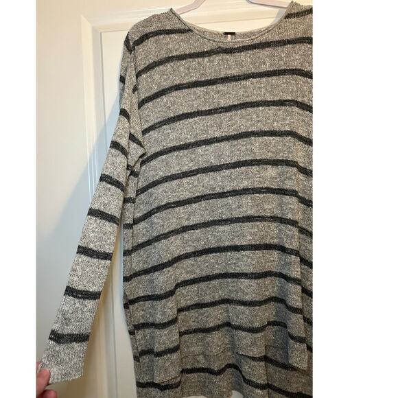 Free People | XSmall | Oversized Tunic Sweater shirt/mini dress striped high low - Picture 5 of 8